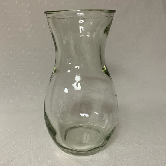Hand blown Glass Green Tint Flower Vase Custom Crafted Artisan Home Decor Accent - Picture 3 of 10
